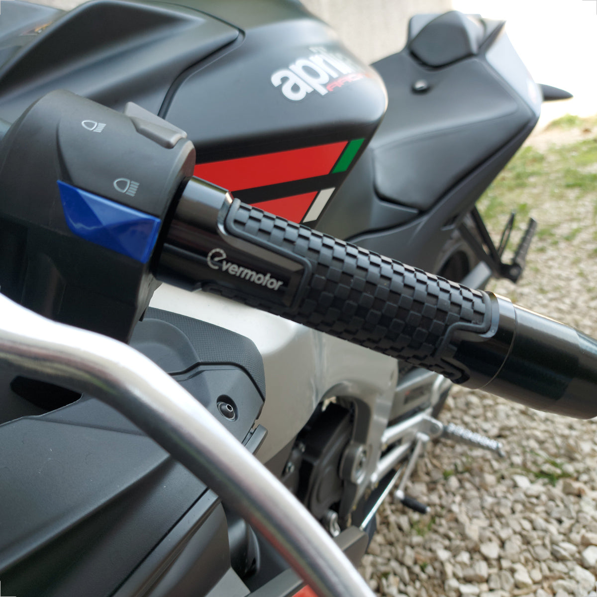 Evermotor Motorrad Lenkergriffe - Hochwertige Anti-Rutsch Griffe für mehr Sicherheit.