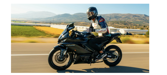 Sommer Motorradhandschuhe: Welches Modell passt zu Ihrem Fahralltag? (Kurzstrecke, Pendeln & Tour)